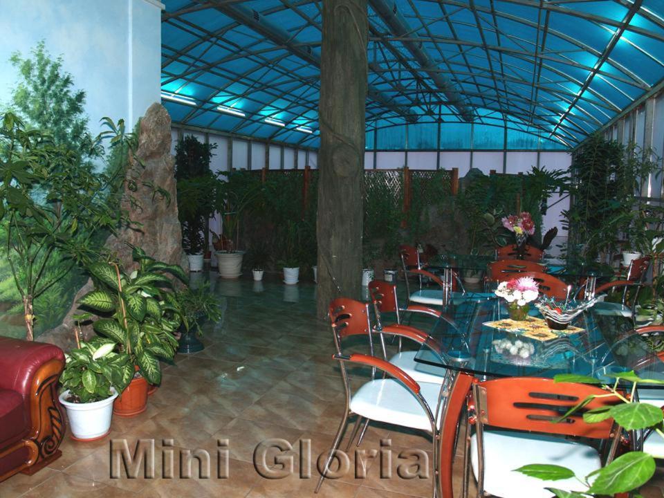 Gloria Mini-Hotel Kiszyniów Zewnętrze zdjęcie